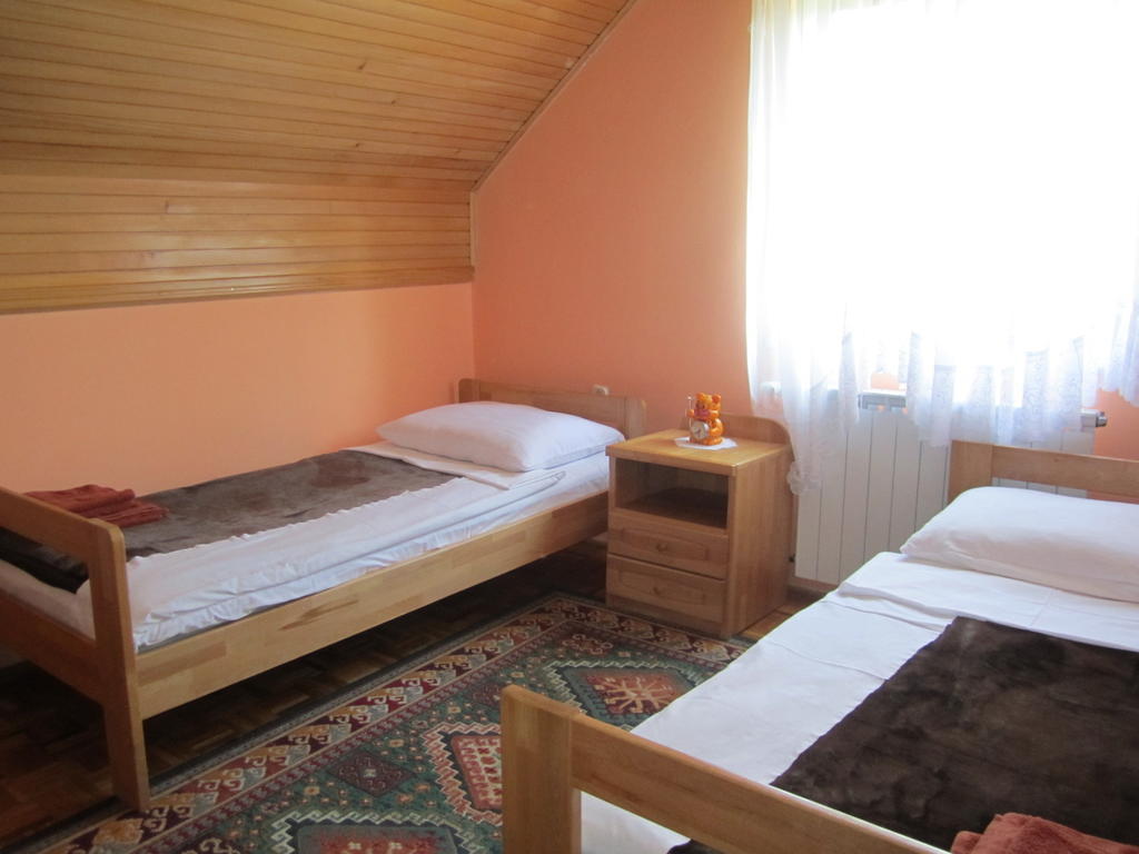 Guest House Sveti Marko Gacka Otocac Ngoại thất bức ảnh