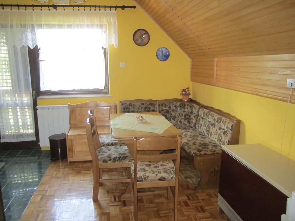 Guest House Sveti Marko Gacka Otocac Phòng bức ảnh