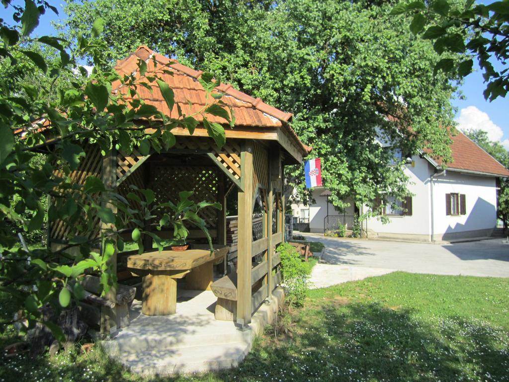 Guest House Sveti Marko Gacka Otocac Ngoại thất bức ảnh